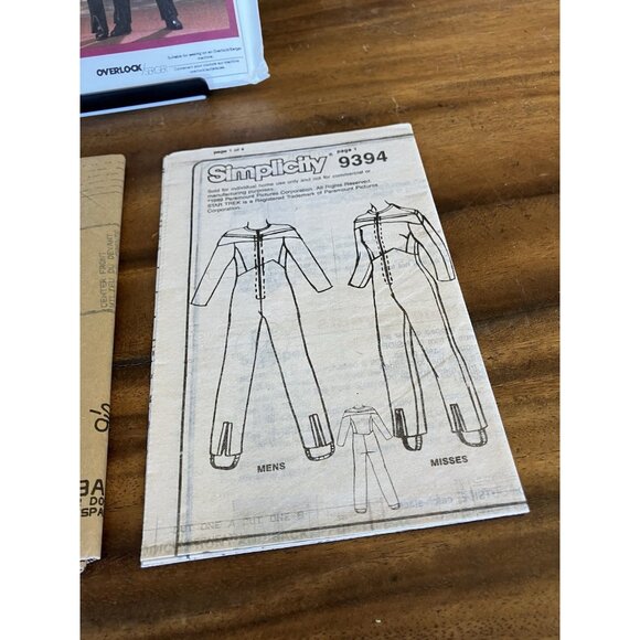 Simplicity Star Trek 1989 Costume Sew Pattern 9394 Size BB (34-44) UNCUT - Picture 10 of 11